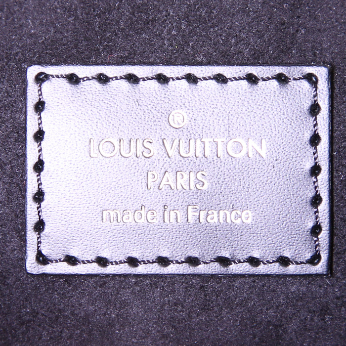 Sac bandoulière Louis Vuitton One Handle en toile monogram marron et cuir noir - Detail D4