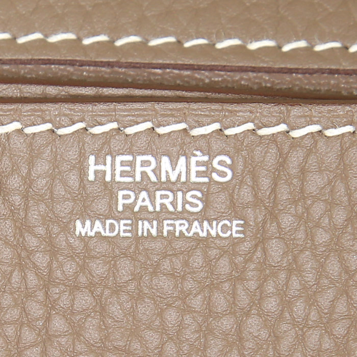 Borsa a tracolla Hermès Steve in pelle togo etoupe - Detail D3