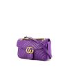 Borsa a tracolla Gucci GG Marmont in pelle trapuntata viola con decori geometrici - 00pp thumbnail