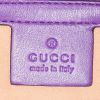 Sac bandoulière Gucci GG Marmont en cuir matelassé violet - Detail D4 thumbnail