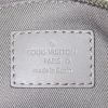 Borsa portadocumenti Louis Vuitton Avenue in pelle grigia a scacchi - Detail D4 thumbnail