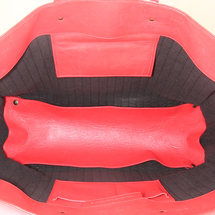 Sac cabas Balenciaga Papier A4 en cuir matelassé rouge - Detail D2