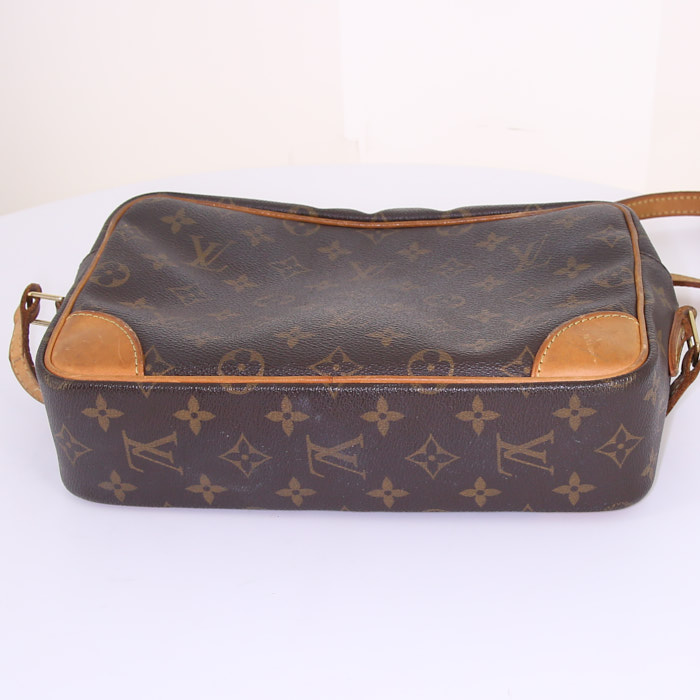 Borsa a tracolla Louis Vuitton in tela monogram marrone e pelle naturale - Detail D4