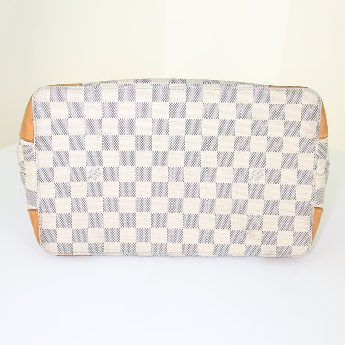 Bolso Cabás Louis Vuitton Hampstead modelo pequeño en lona a cuadros azul celeste y cuero natural - Detail D4