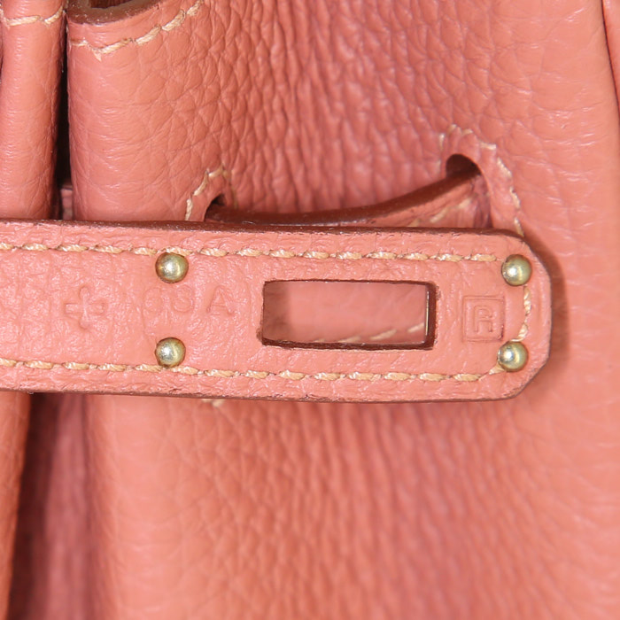 Sac à main Hermes Birkin 25 cm en cuir togo Rose Tea - Detail D4