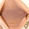Bolso bandolera Chanel Camera en cuero granulado acolchado beige - Detail D2 thumbnail