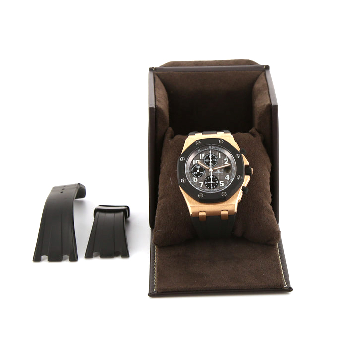 Reloj Audemars Piguet Royal Oak Offshore de oro rosa y caucho Circa  2010 - Detail D2