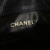 Sac porté épaule Chanel Vintage en cuir grainé bleu-marine - Detail D4 thumbnail