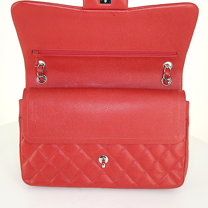Chanel Timeless jumbo shoulder bag in red quilted leather - Detail D5