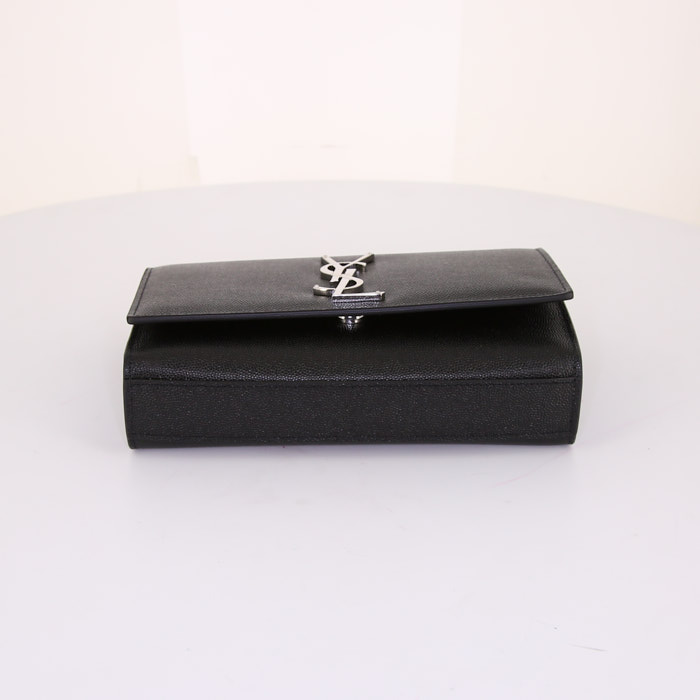 Saint Laurent Kate small model shoulder bag in black grained leather - Detail D5