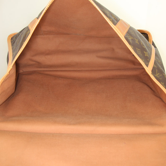 Louis Vuitton Sac de chasse small model bag in monogram canvas and natural leather - Detail D3