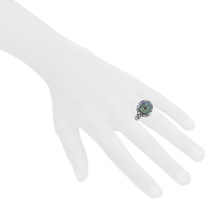 Mauboussin Perle Caviar Mon Amour ring in white gold,  diamonds and diamonds and in cultured pearl - Detail D1