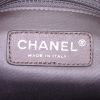 Chanel Petit Shopping handbag in purple quilted jersey - Detail D3 thumbnail