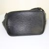 Louis Vuitton Grand Noé large model shopping bag in black epi leather - Detail D4 thumbnail