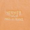 Hermes Mangeoire handbag in gold leather - Detail D3 thumbnail