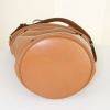 Hermes Mangeoire handbag in gold leather - Detail D4 thumbnail