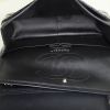 Chanel 2.55 handbag in black patent leather - Detail D3 thumbnail