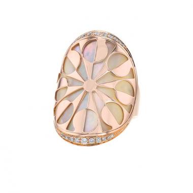 Anello Bulgari Intarsio in oro rosa,  madreperla bianca e diamanti