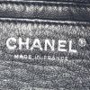 Chanel Timeless Maxi Jumbo handbag in blue quilted grained leather - Detail D4 thumbnail