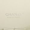 Chanel Timeless Maxi Jumbo handbag in white quilted leather - Detail D4 thumbnail