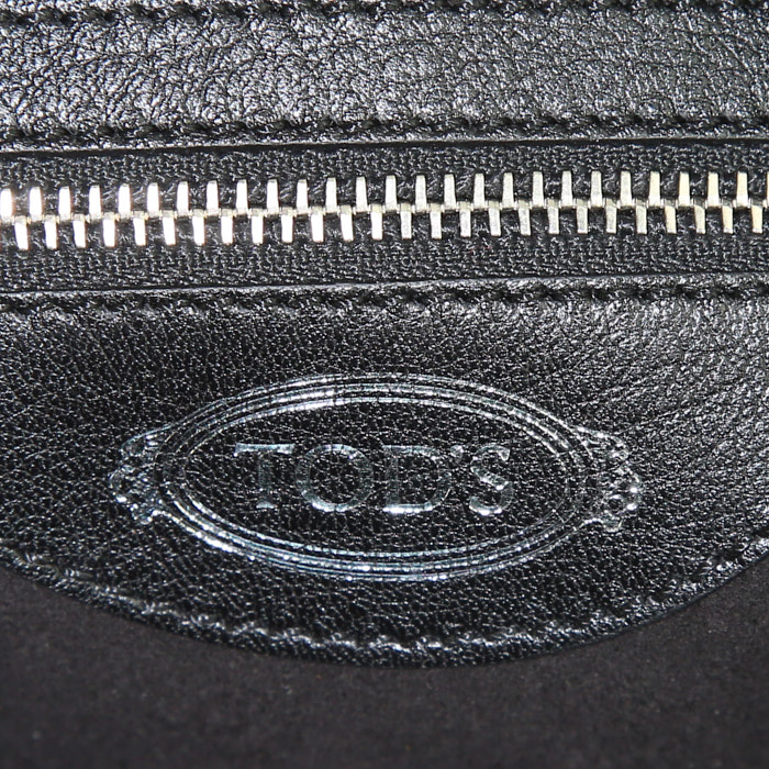 Sac bandoulière Tod's Gommino en cuir noir - Detail D4