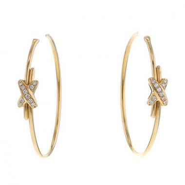Par de criollas Chaumet Lien en oro amarillo y diamantes
