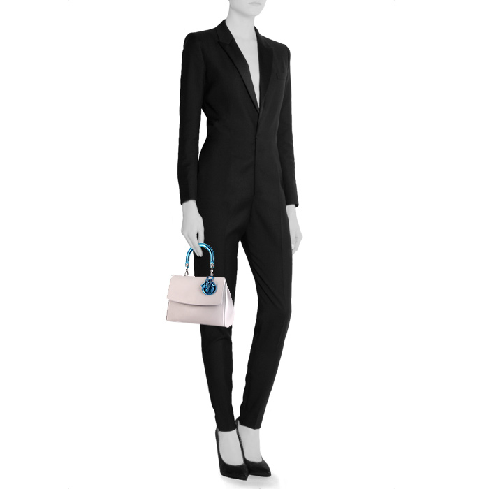 Dior Be Dior medium model shoulder bag in grey leather and metallic blue patent leather - Detail D1