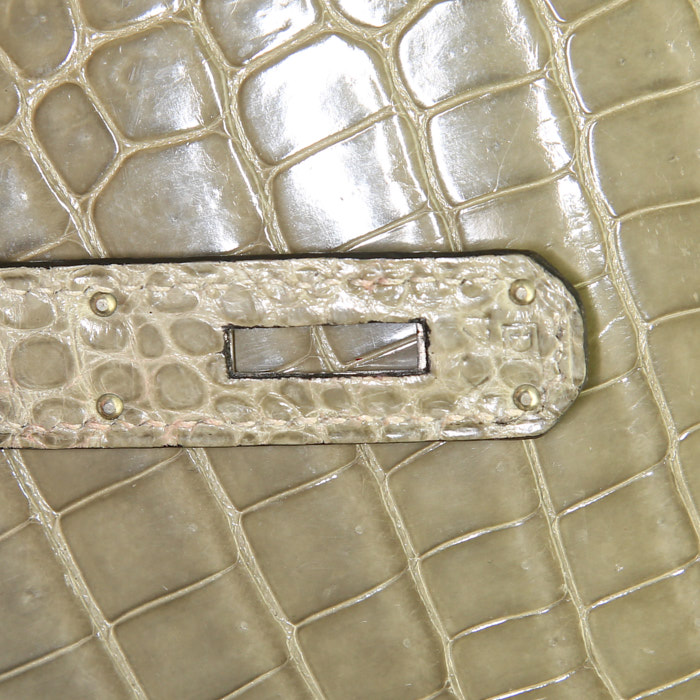Hermes Kelly 28 cm handbag in grey porosus crocodile - Detail D5