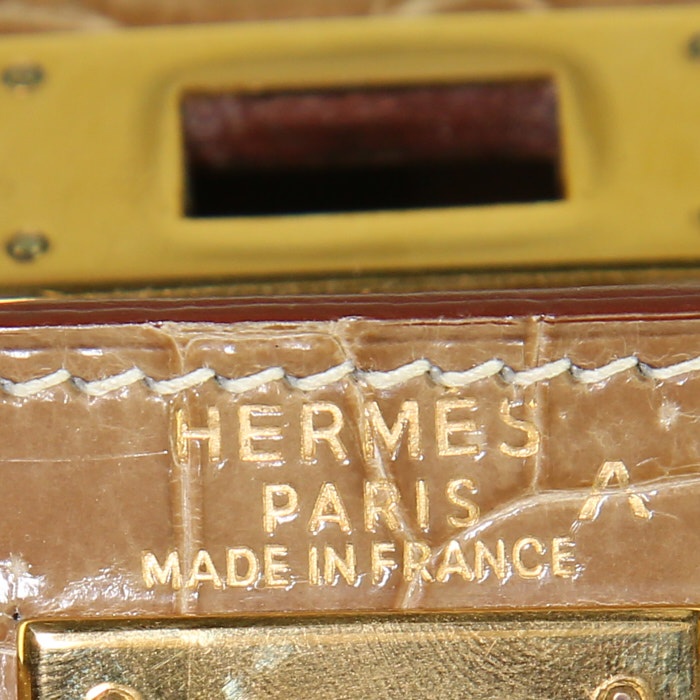 Borsa Hermes Kelly 28 cm in coccodrillo marino - Detail D4