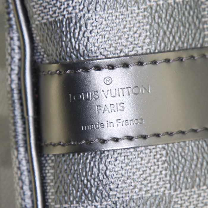 Sac de voyage Louis Vuitton Keepall 45 en toile damier gris Graphite et cuir noir - Detail D5