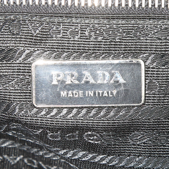 Sac à main Prada Bauletto petit modèle en cuir saffiano noir - Detail D3