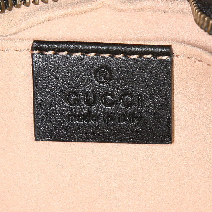 Gucci GG Marmont small model shoulder bag in black quilted leather - Detail D3