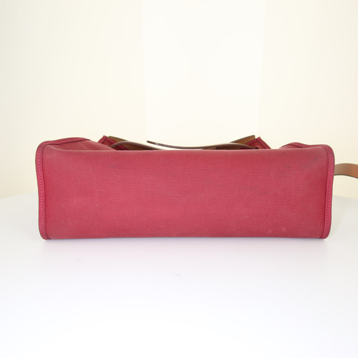 Bolso de mano Hermes Herbag en lona rojo Imperial y cuero natural - Detail D4