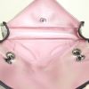 Bolso de mano Chanel Timeless en vinilo transparente y negro y cuero rosa - Detail D3 thumbnail