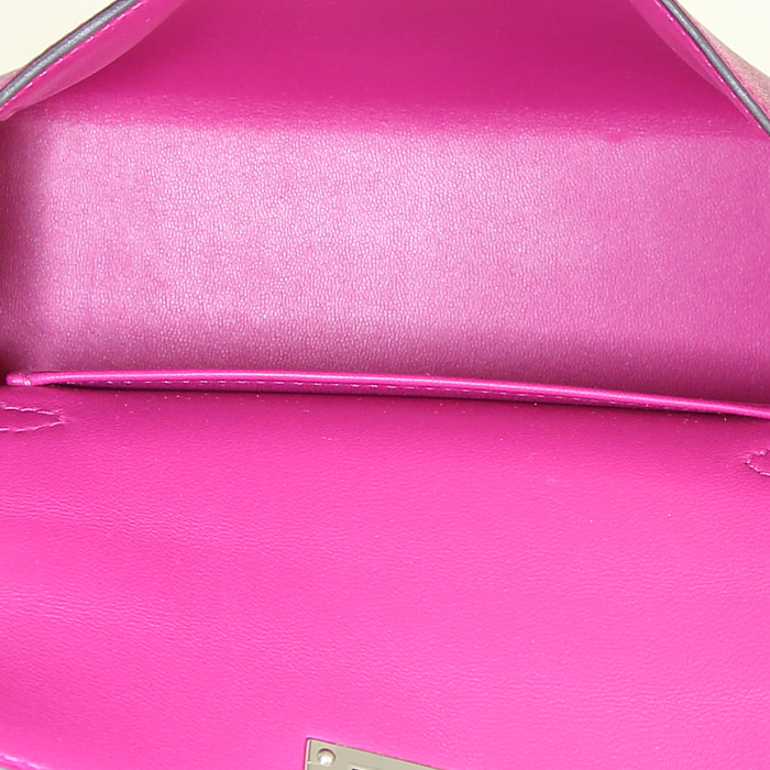 Hermes Kelly 20 cm small model handbag in purple leather - Detail D3