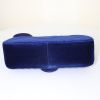 Bolso bandolera Gucci GG Marmont en terciopelo acolchado azul - Detail D5 thumbnail