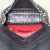 Bolso de mano Valentino Garavani Rockstud Spike en cuero negro - Detail D2 thumbnail