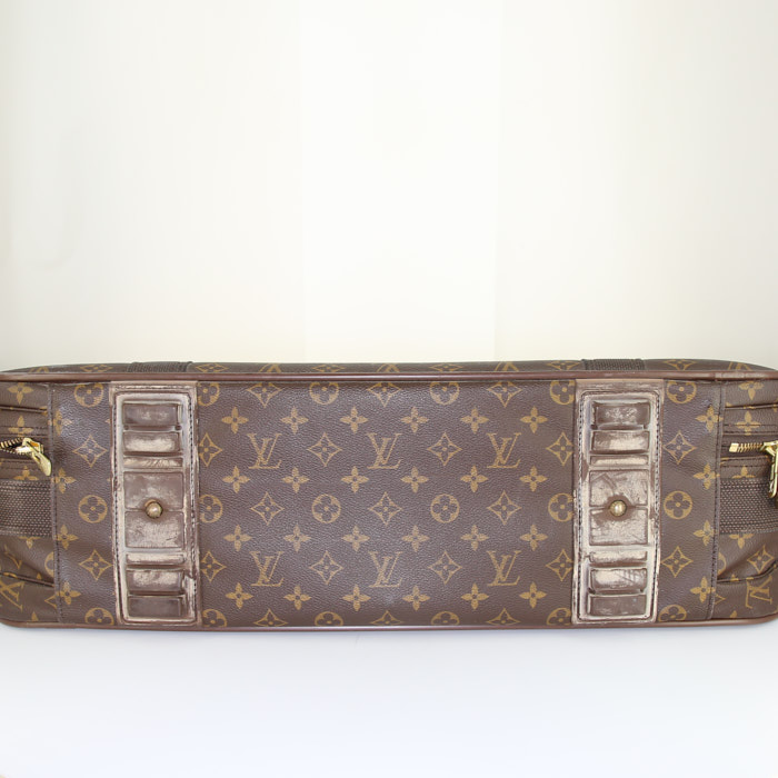 Maleta Louis Vuitton en lona Monogram y cuero natural - Detail D4