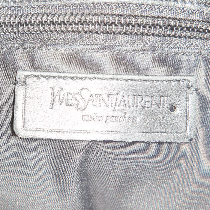 Saint Laurent Vintage shoulder bag in black canvas - Detail D3