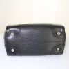 Bolso de mano Louis Vuitton Phenix en cuero Epi negro - Detail D5 thumbnail