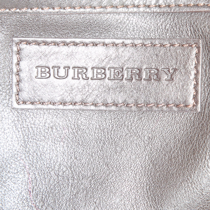 Burberry shopping bag in dark brown leather - Detail D3