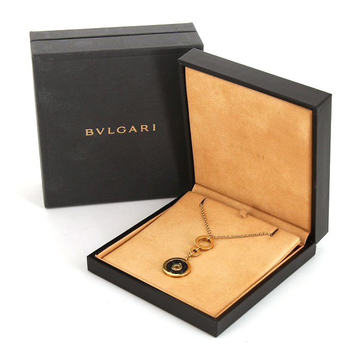 Collier Bulgari Astrale en or jaune et céramique noire - Detail D2