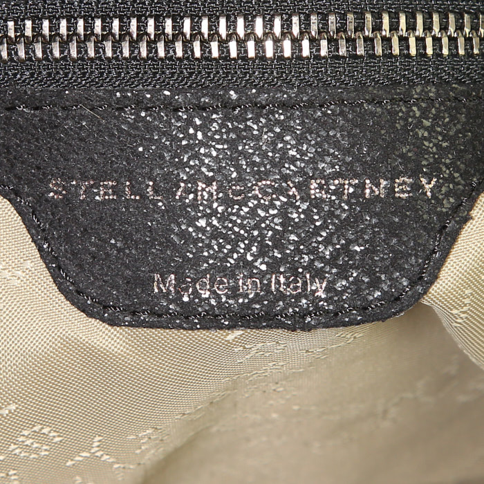Bolso de mano Stella McCartney Falabella en lona negra - Detail D4