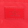 Louis Vuitton Passy small model shopping bag in red epi leather - Detail D3 thumbnail