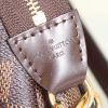 Bolso bandolera Louis Vuitton Eva en lona a cuadros marrón - Detail D4 thumbnail