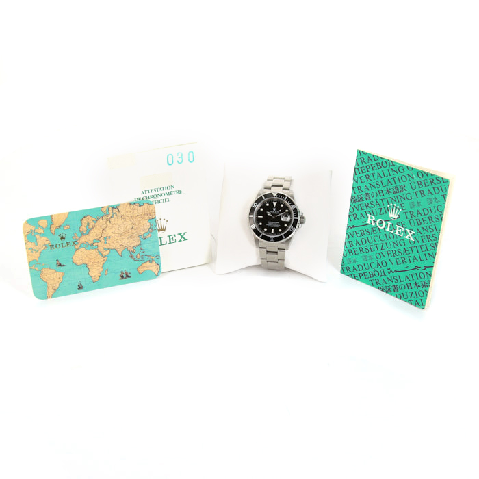 Montre Rolex Submariner Date en acier Ref :  16610 Vers  1993 - Detail D2