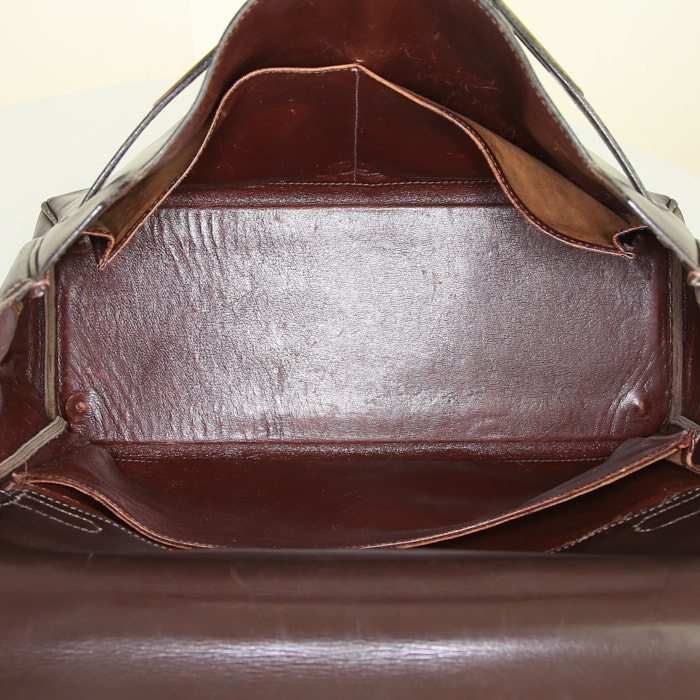 Hermes Monaco handbag in brown box leather - Detail D2