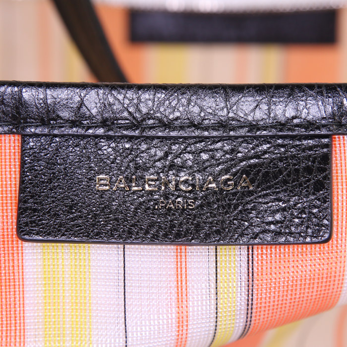 Balenciaga Bazar shopper size XL shopping bag in orange, yellow and white tricolor canvas and black leather - Detail D3
