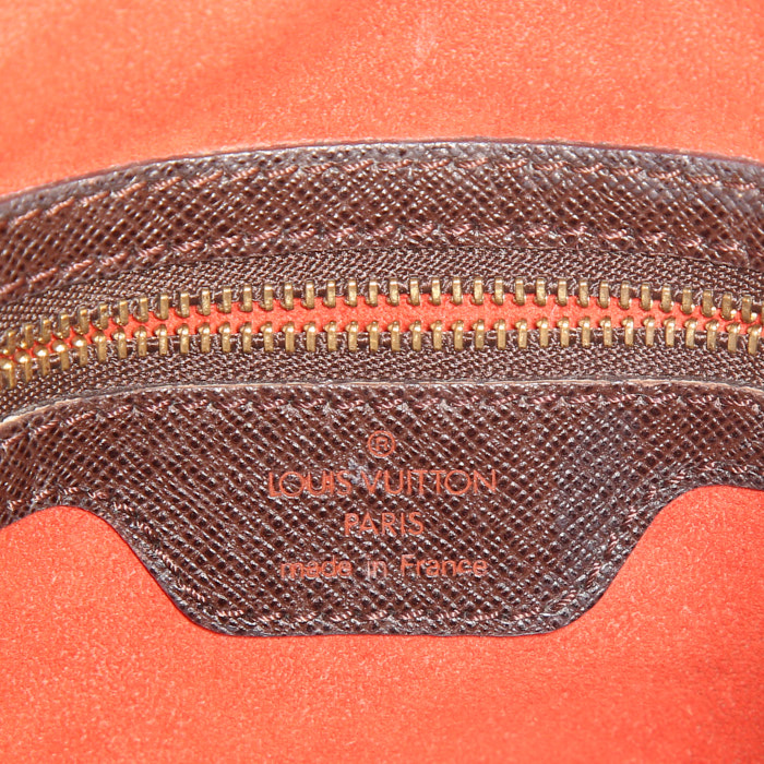 Louis Vuitton petit Bucket shopping bag in brown damier canvas and brown leather - Detail D3