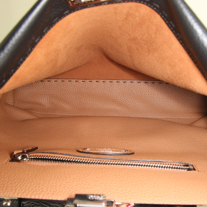 Borsa Fendi Peekaboo Selleria modello grande in pelle martellata nera - Detail D3